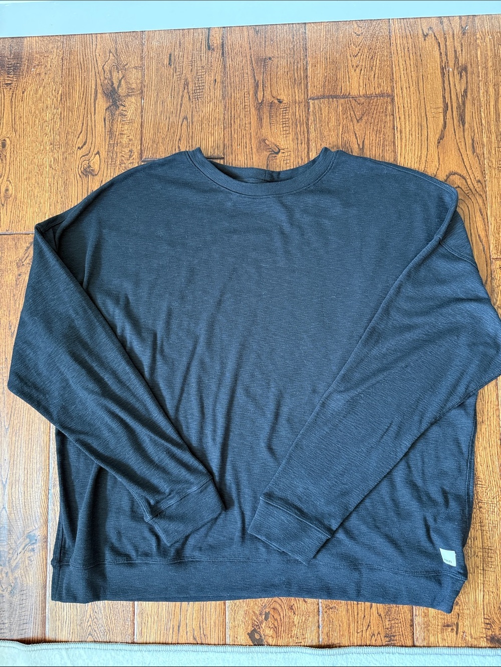 Vuori Black Long-Sleeve Crewneck Shirt